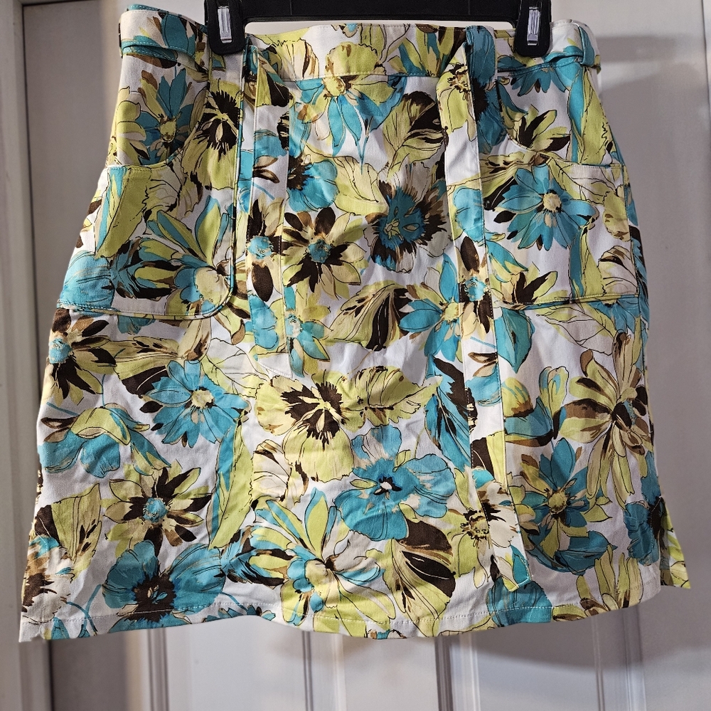 Ladies skorts size 12